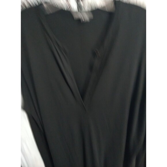 Vince Tunic Long Sleeve Keyhole Top Black Medium Designer Comfy Classic - Picture 5 of 9